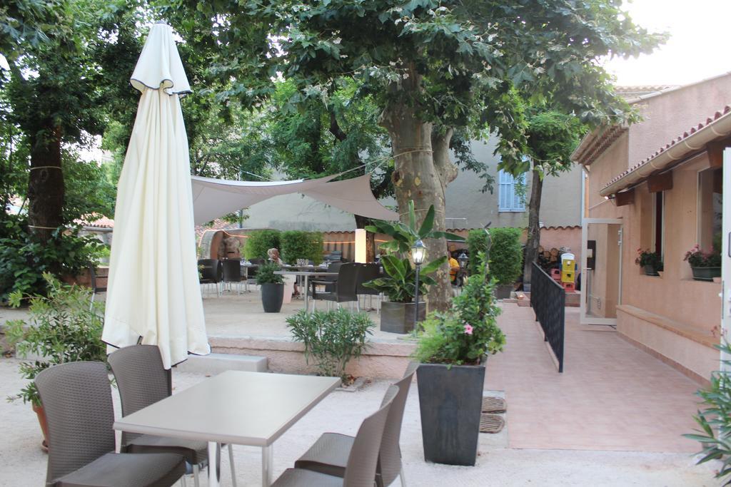 Le Clos Des Acacias Signes Exterior foto