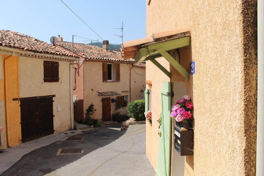 Le Clos Des Acacias Signes Exterior foto