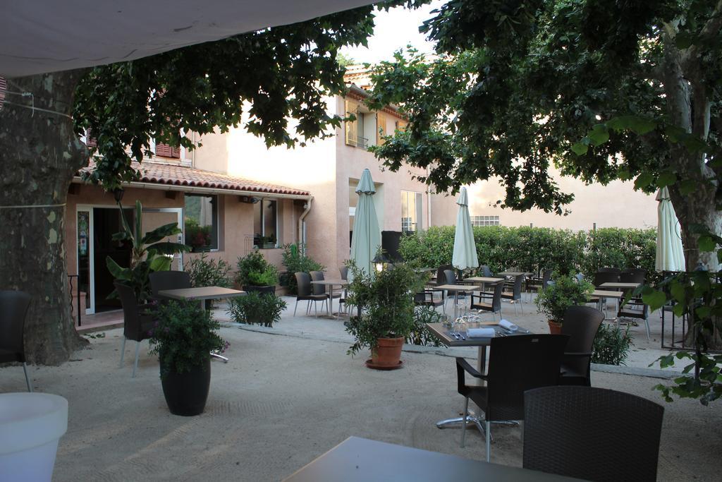 Le Clos Des Acacias Signes Exterior foto